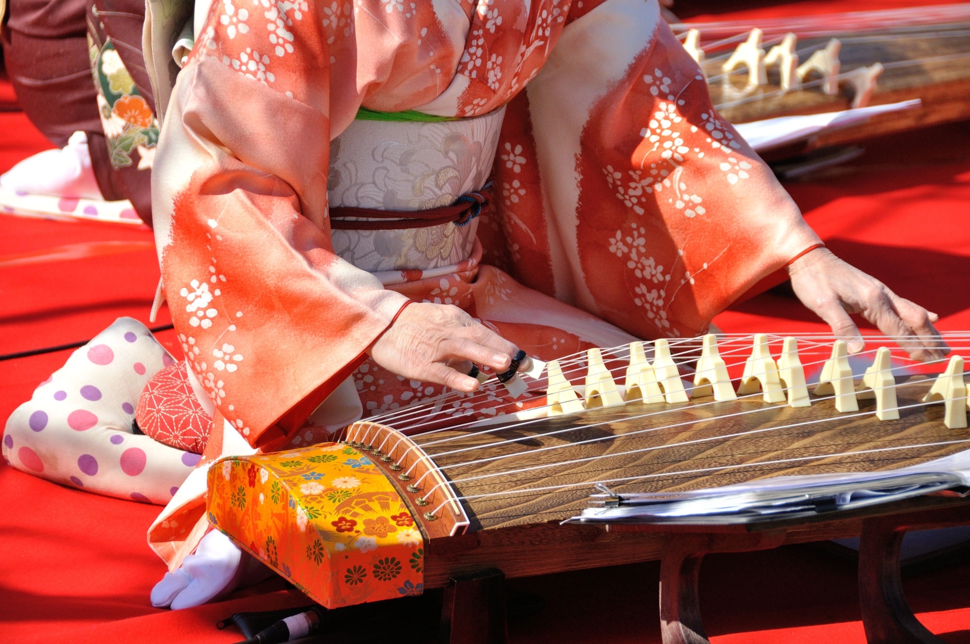 オンラインカジノゲームにおける日本の伝統音楽の役割